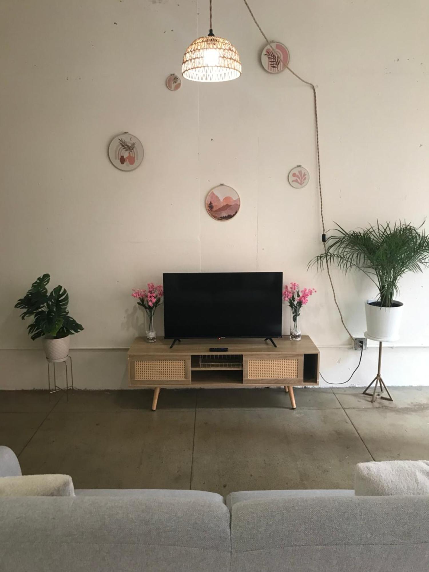 Bed & Breakfast Loft In Downtown Angeles *